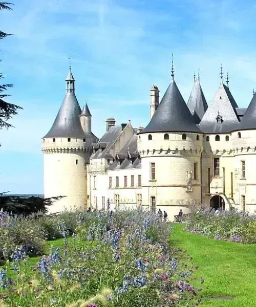 Le Chateau De Chaumont 2