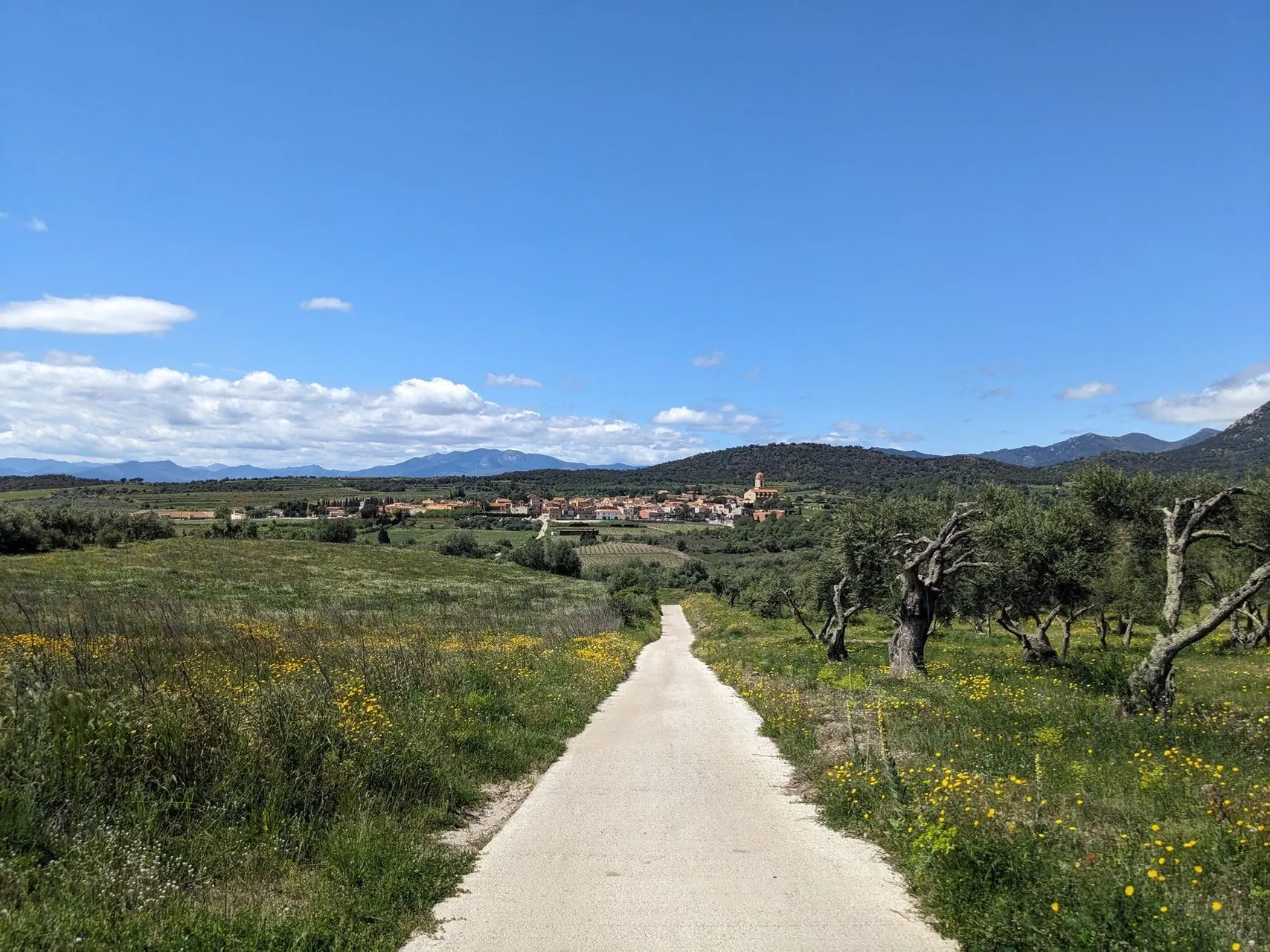 Monastère de Lluc dans la montagne - Majorque - Espagne