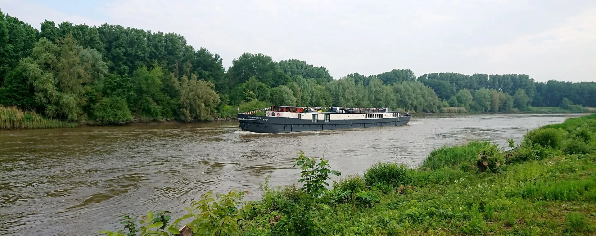 Extérieur du bateau Magnifique III - Pays-Bas