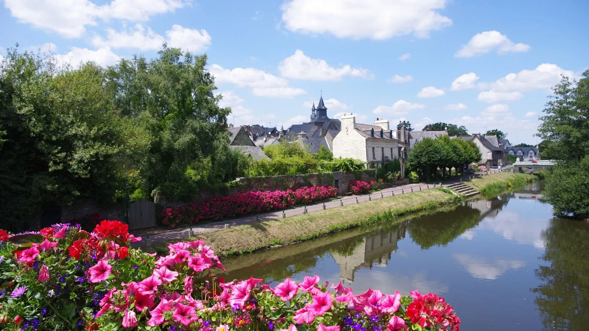Malestroit - La Vélodyssée - France - malestroit-la-velodyssee-france-2