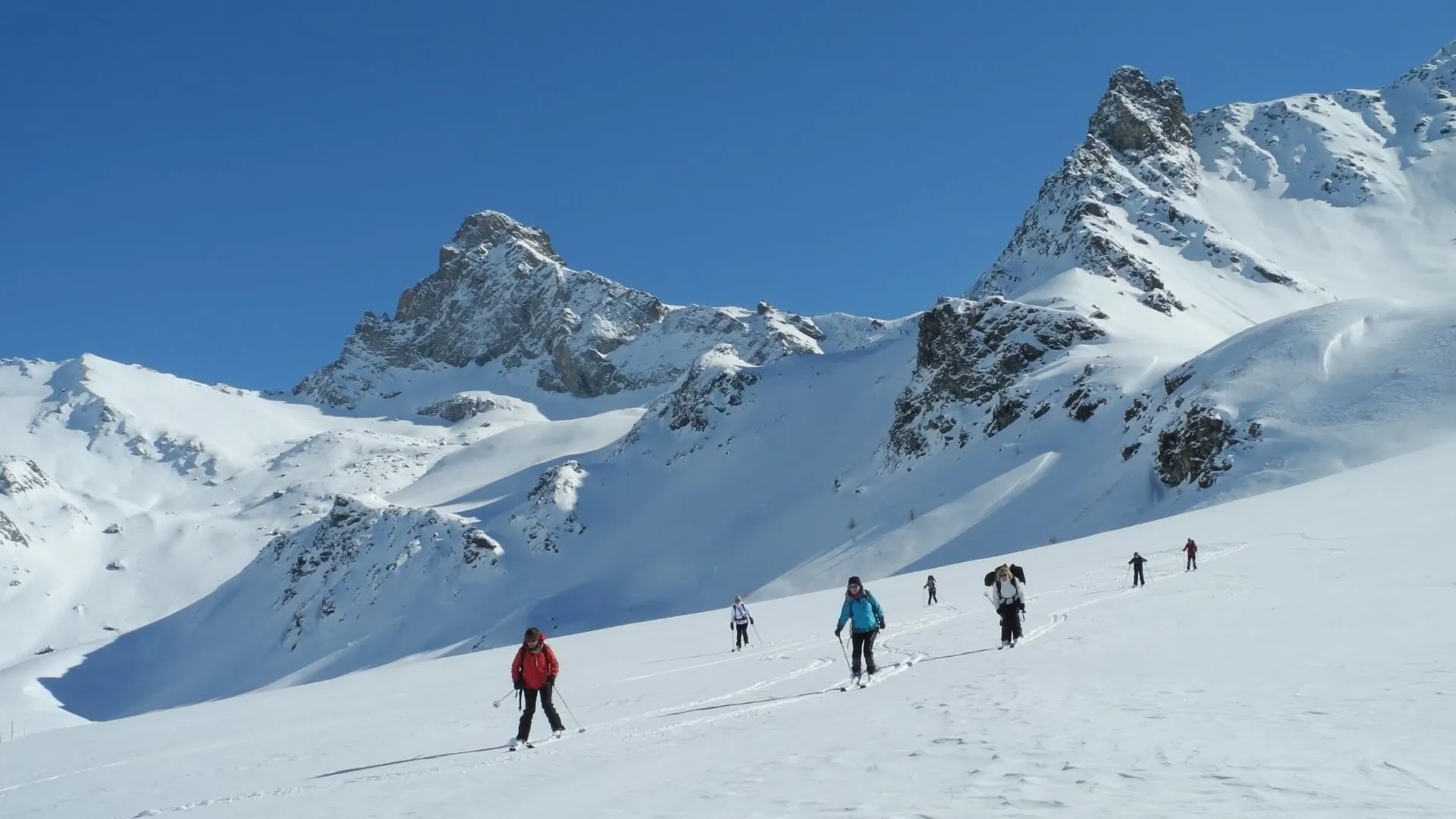 Randonnée nordique dans le Queyras - Alpes - France © La Vie Sauvage