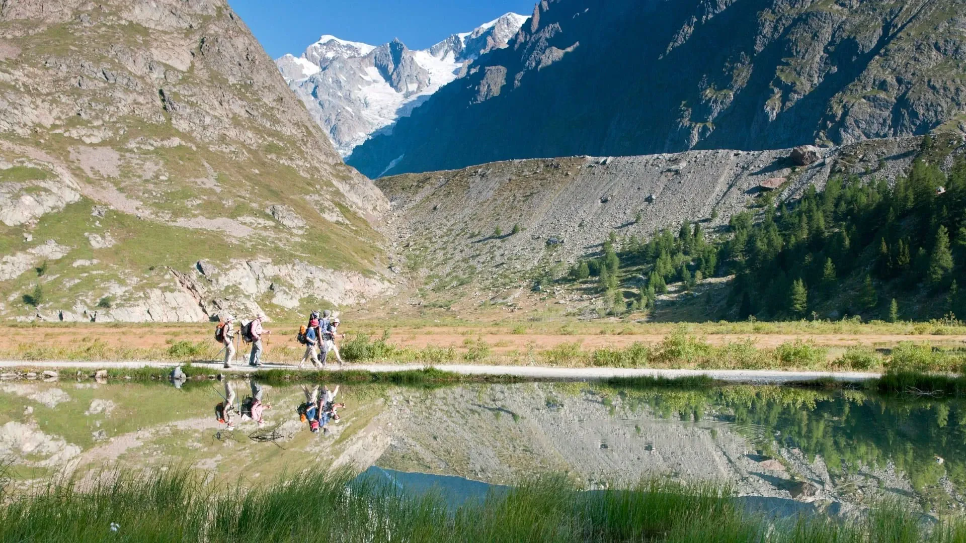Passage Bord Lac - France