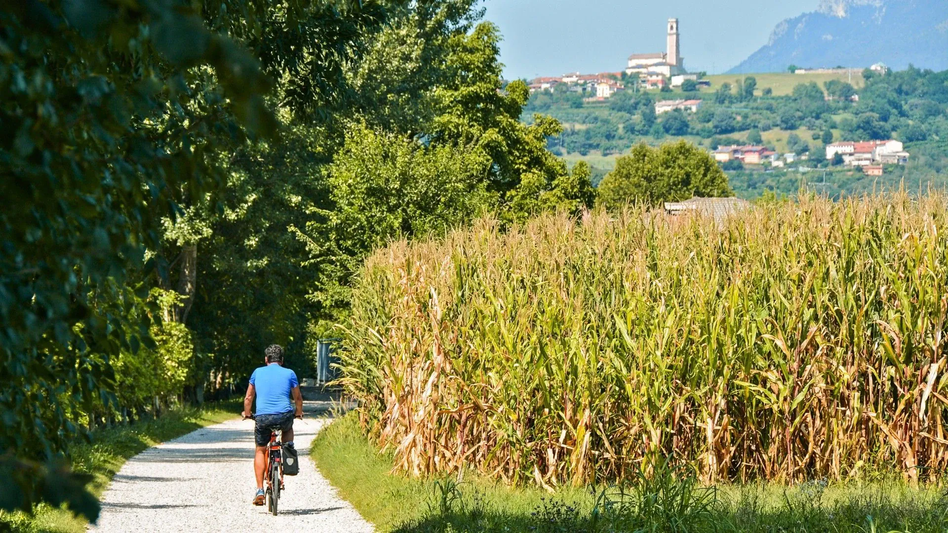 Prato della Valle et basilique Santa Giustina - Padoue - Italie