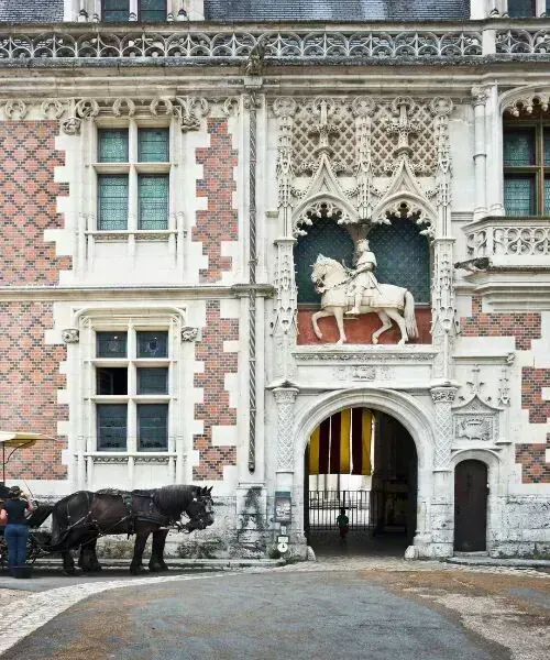 Façade Renaissance du château de Blois - Loire - France