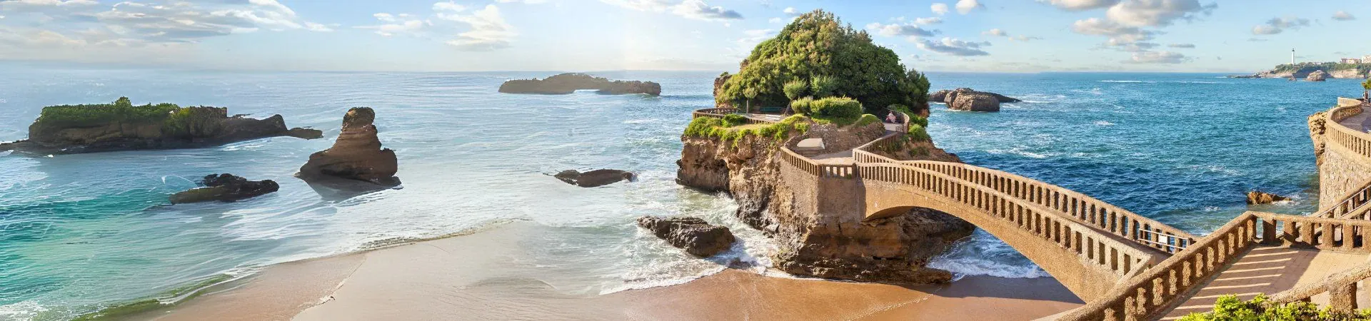 Rocher de la Vierge et passerelle - Biarritz - Pays Basque