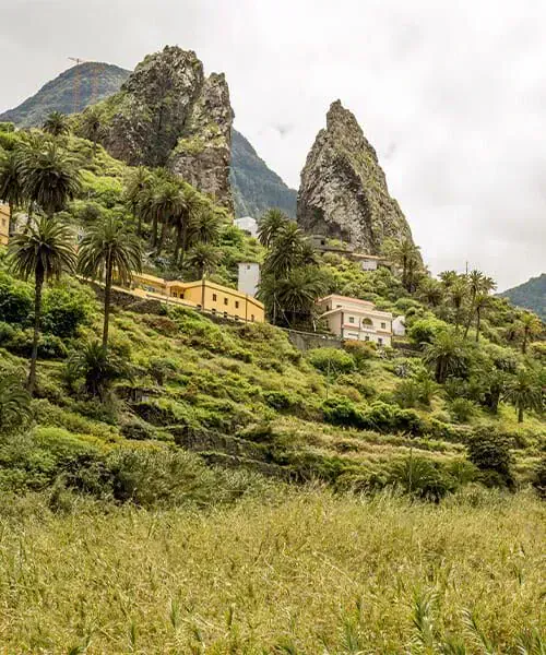 Rocher et chapelle Saint-Michel d Aiguilhe - Le Puy-en-Velay - France
