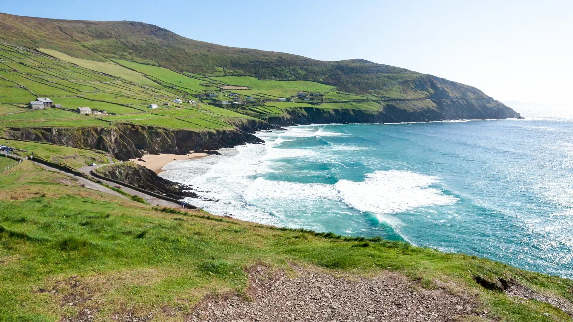 Côte escarpée de l'Anneau du Kerry - Irlande
