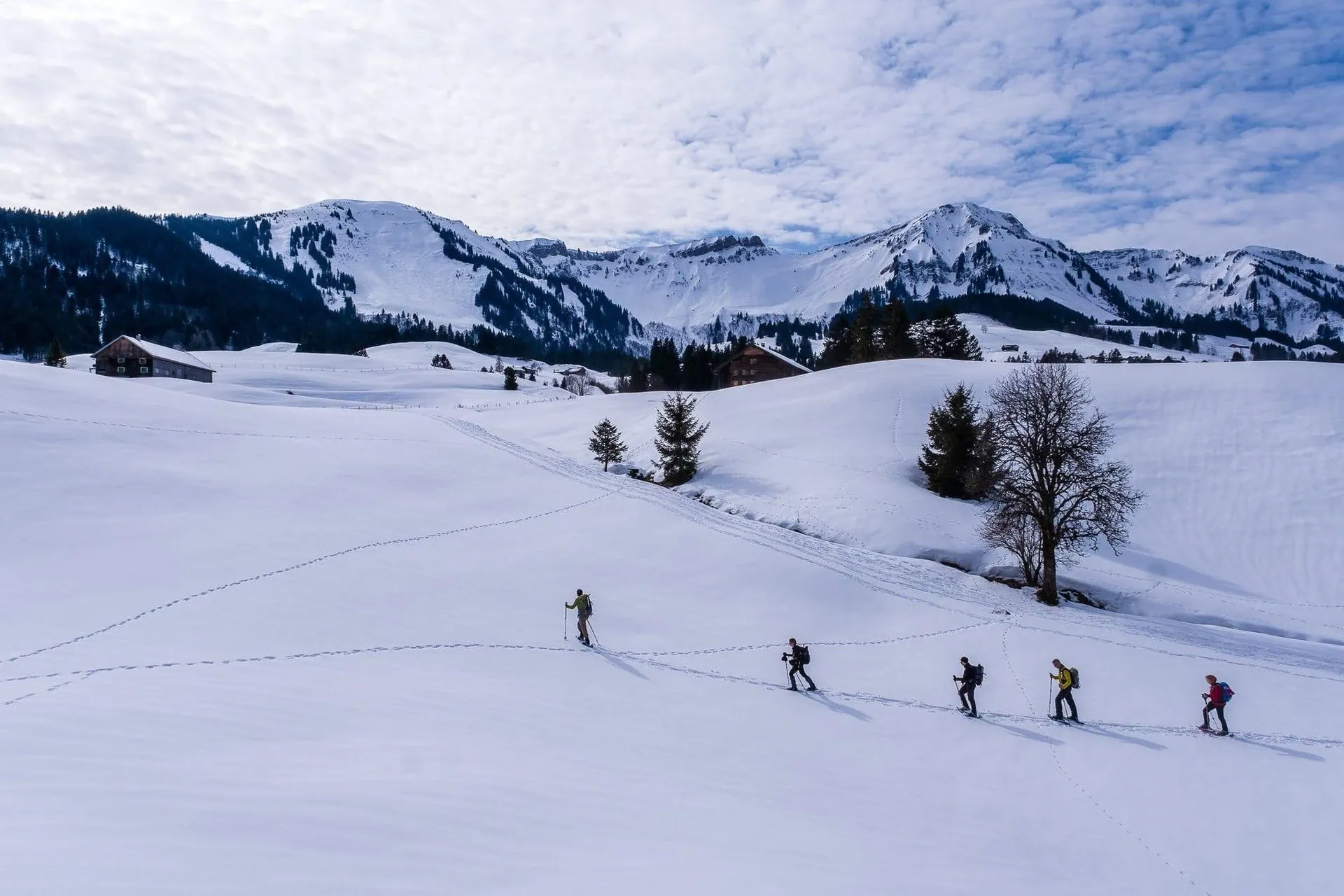 Raquettes aux Encantats - Pyrenees - Espagne © Michel Madre