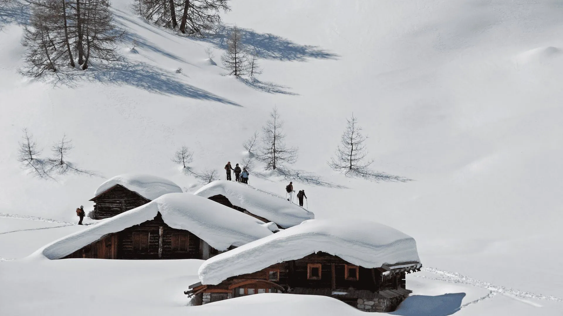 Raquettes dans le Queyras - Alpes - France - snowshoeing-in-the-queyras-alps-france-4
