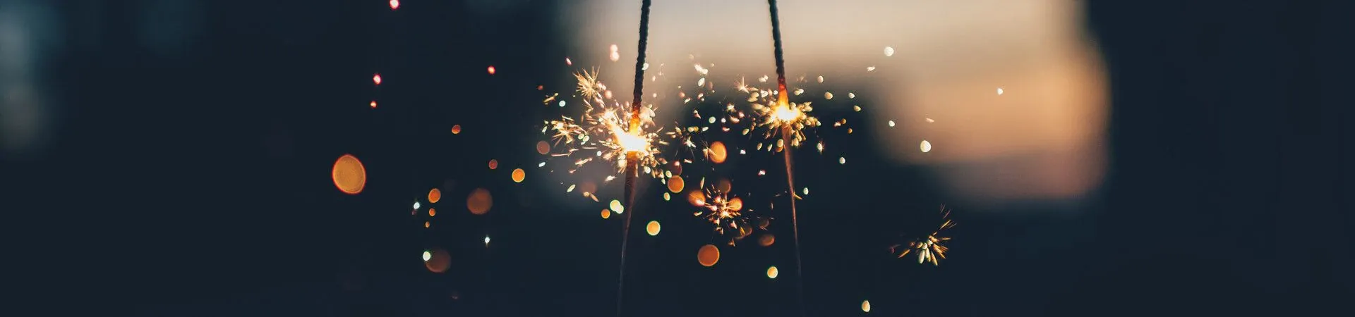 Cierges magiques etincelants pour les fetes du Nouvel An