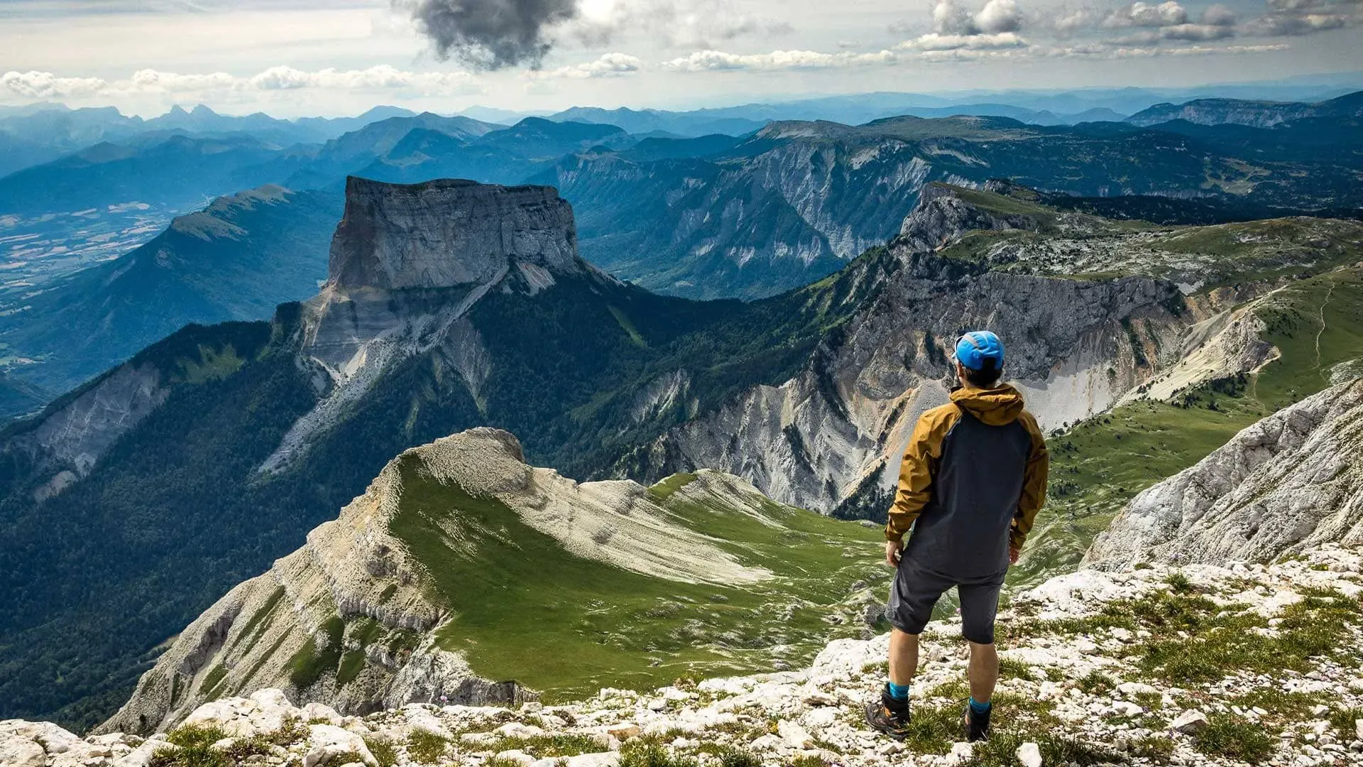 Sommet Grand Veymont Vue Mont Aiguille Cx.argeles Randozone - France