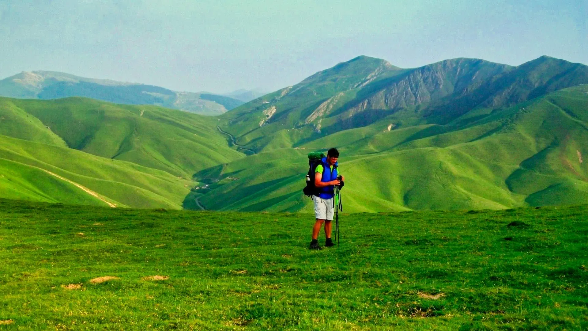 Sommet Occabe Sur Le Gr10 De Saint Jean Pied De Port A Etstaut - Pyrénées - France