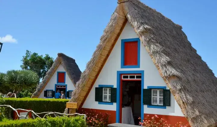 Maisons traditionnelles de Santana - Madère - Portugal