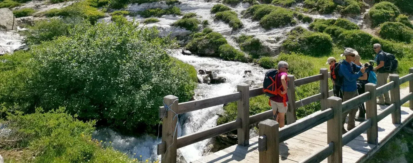 Traversee Riviere Turbenwasser Vallee Binna - Suisse
