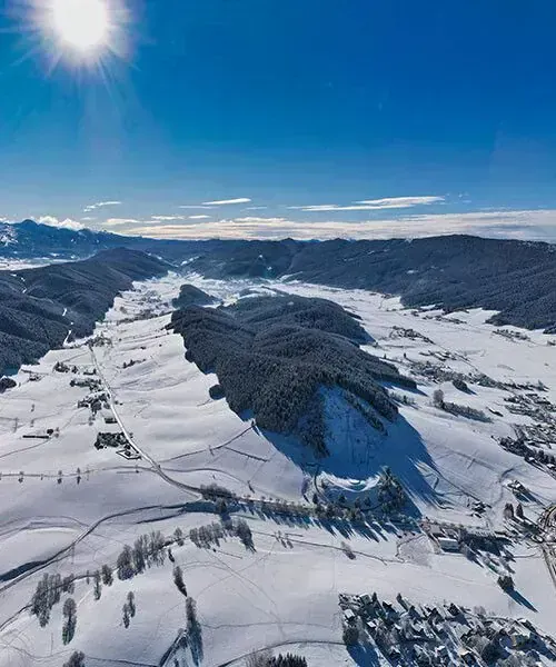 Vue aérienne d'Autrans (1er plan)