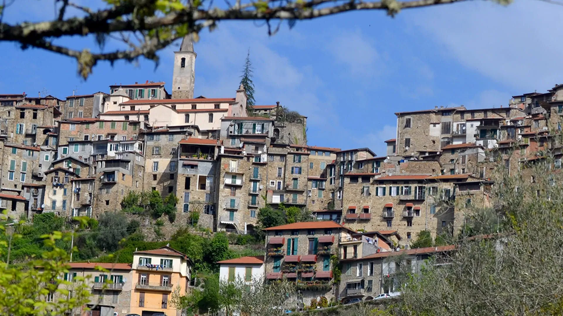 Village Apricale Ligurie Italie - France