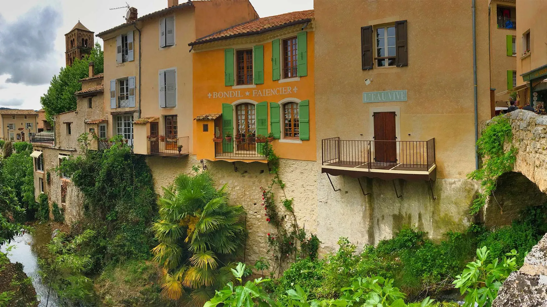 Village De Moustiers Sainte Marie Verdon Cwilfried Valette - France