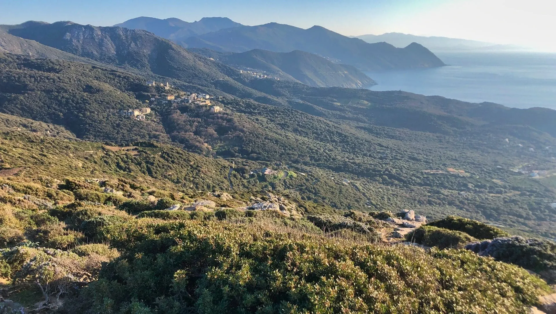 Village Montagne Cap Corse C Viamonts C Corsica Aventure - Corse - France © Viamonts C Corsica Aventure