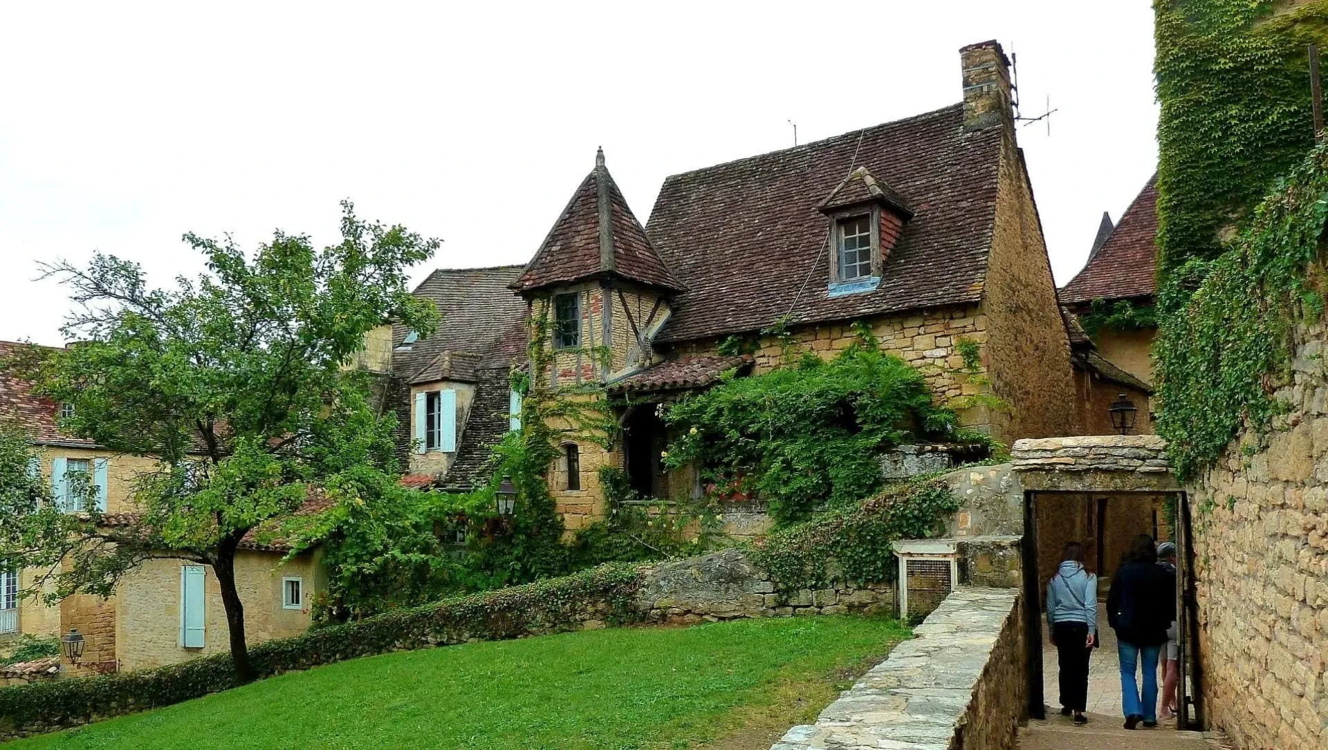 Visite De Village - France