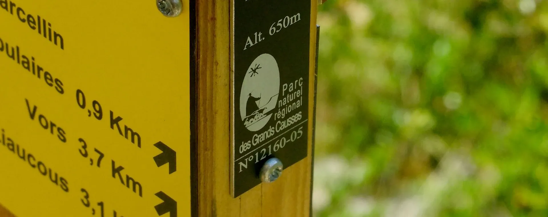 Balisage du Parc naturel régional des Grands Causses - Occitanie - France